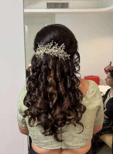 Rashmi Bridal Makeup Artist and Academy Hair
