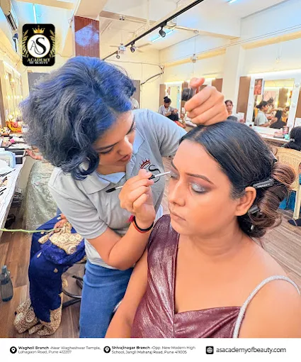 asacademyofbeautymakeuppuneprofile