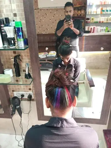 expertsalonandacademybardhamanhairclasses 1