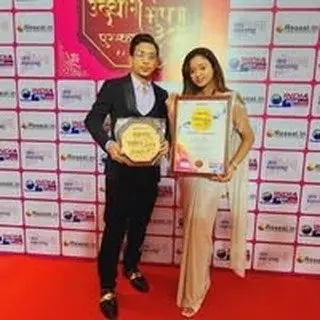 getglamorousacademymumbai logo