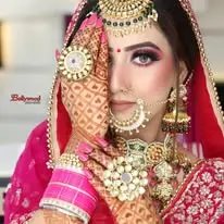 internationalschoolofbeautyhairmakeipacademymakeupcourse