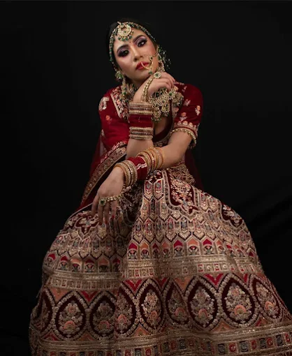 lakmeacademypoweredbyaptechsionprofile