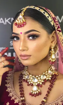 lakmeacademypoweredbyaptechvashiprofile