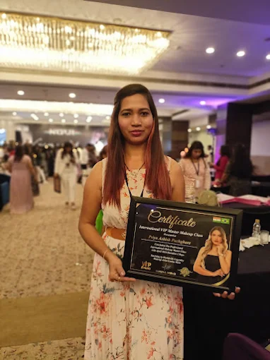 lotusmakeuphairacademynagpurprofile