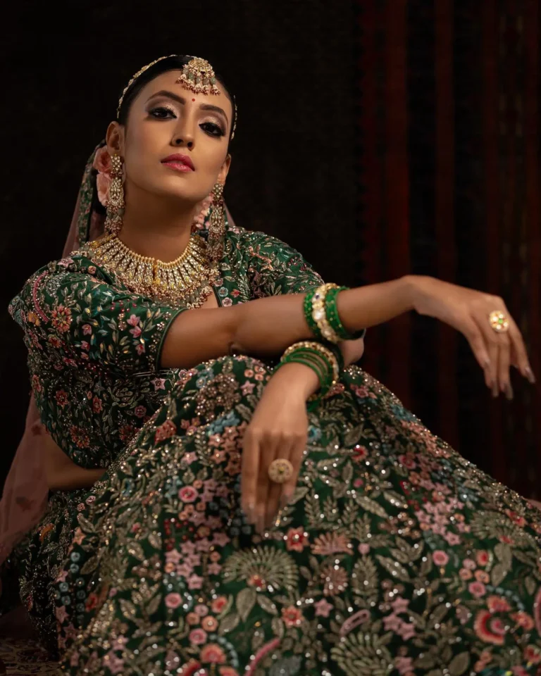 poshmakeuphairstylingacademypunemakeupclass 768x960