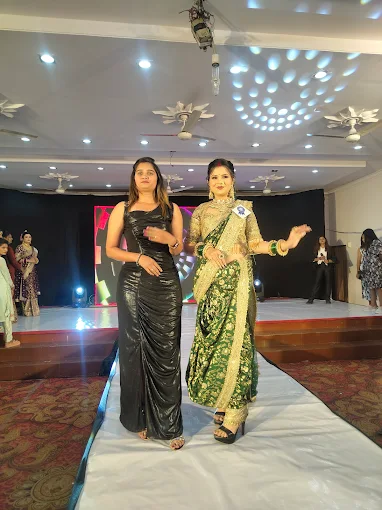 queensmakeupstudioacademyprofile