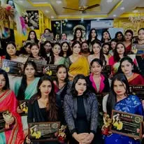 sonusmakeupacademykolkatamakeupcourse