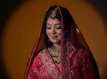 therashmakeupacademyprofile