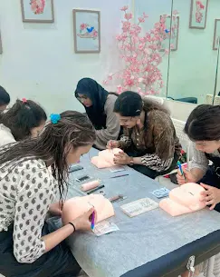 thesalonexpertacademymakeupclass