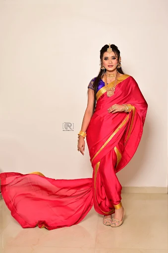 yamibeautystudioacademymakeupclass