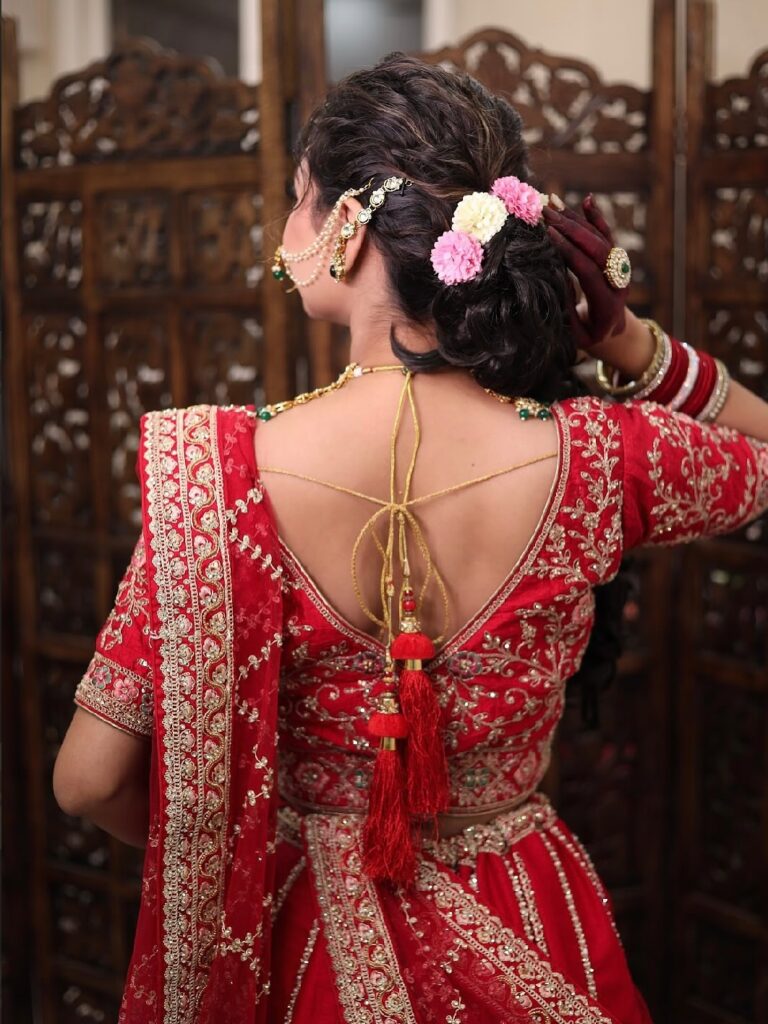 555167344 18027305732732995 3937775781894611410 n 768x1024