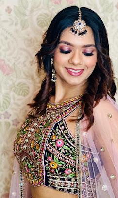 99 Salon Academy Samana makeup course