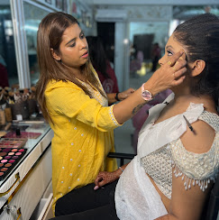 Aakriti Makeoverssalon Academy profile