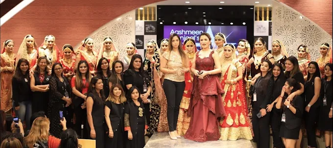 Aashmeen Munjaals Star Makeup and Hair Academy