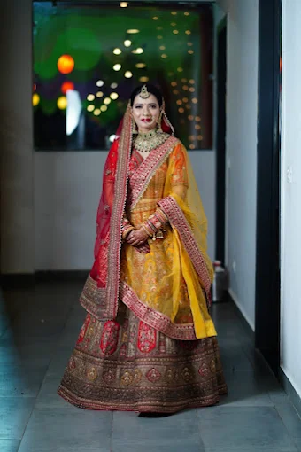 Aj Makeup studio and academy makeup class