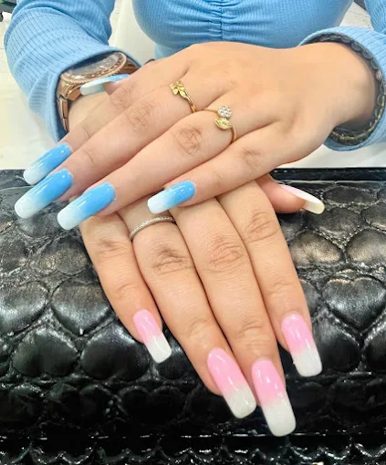 Athenian Makeup Hair Academy Nail Course