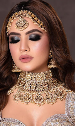 Be Stylish Professional Family Salon Training Center makeup course