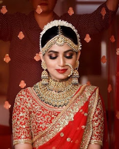 Be Stylish Professional Family Salon Training Center makeup