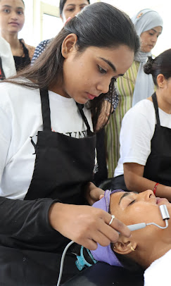 Empower Plus Beauty Academy skin course