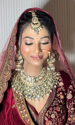 Gemz Makeup studio and Academy makeup course