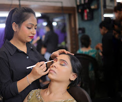 Get Glamorous Academy makeuo course