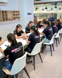 Headmasters Academy Pehowa nail course