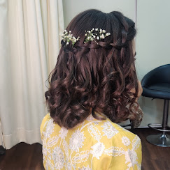 Himani Sharma Makeup Academy Studio hair style