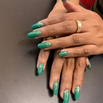 Jawed Habib Luxury Salon Academynail course