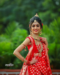 LAVANYAS BEAUTY MAKEOVER ACADEMY JALGAONmakeup course