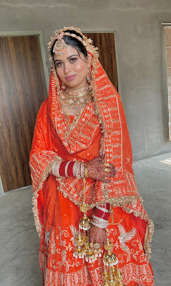 Liforn studio and Academy makeupcourse