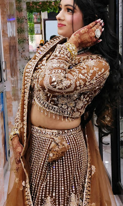 Neelu makeover Beauty salon academy