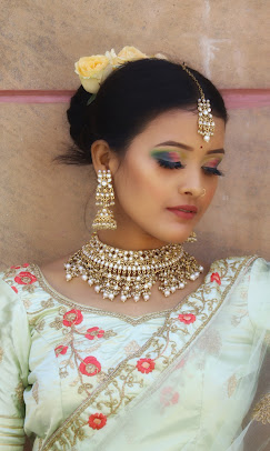 Nishu home makeup studio and Academymakeup course