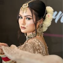 Orane International School of Beauty Wellness bridal makeup course