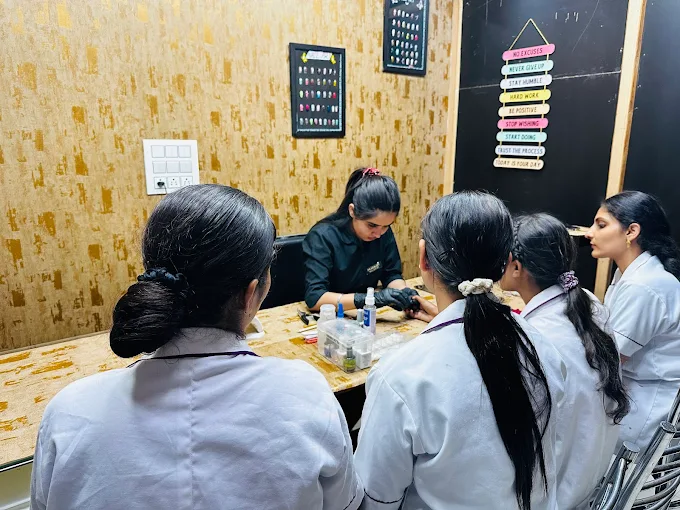 Orane international school of beauty Wellness Mansa nail course