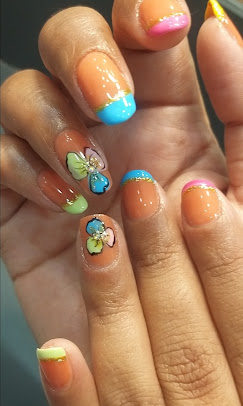 Professionails School of Beauty Barbering Batala nail art