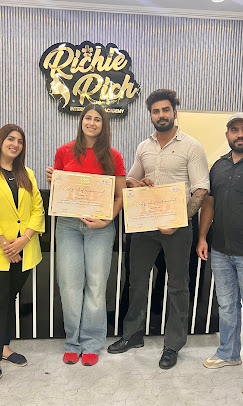 RICHIE RICH INTERNATIONAL SALON ACADEMY Ludhiana profile