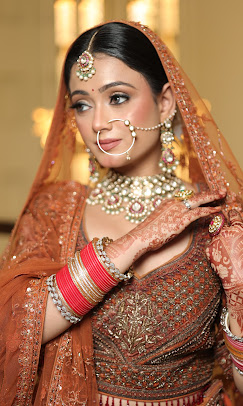 Richas Makeup Studio Academy makeupp