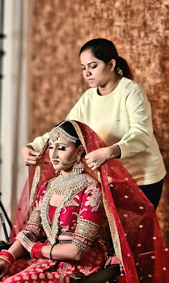 Richas Makeup Studio Academy