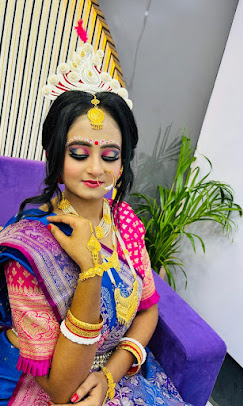 Secret Nails art beauty academymakeup