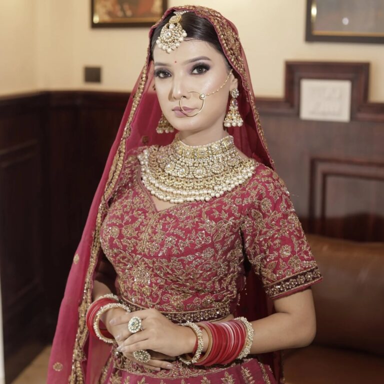 Shikha Makeup Studio nd academy Auraiya logo 768x768