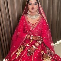 Shweta Makeovers Bridal studio and Academy Patiala makeup class