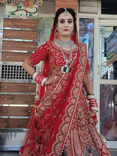 Tanvi Makeup Studio and Training Centre makeup