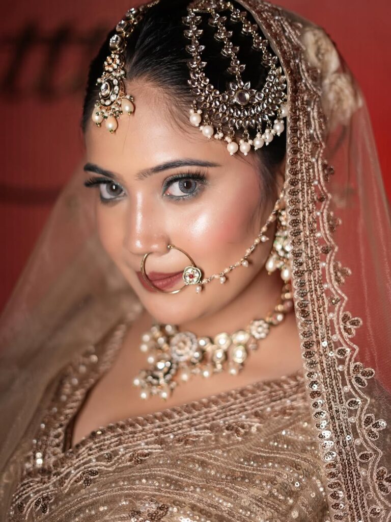 The Glitters 768x1023