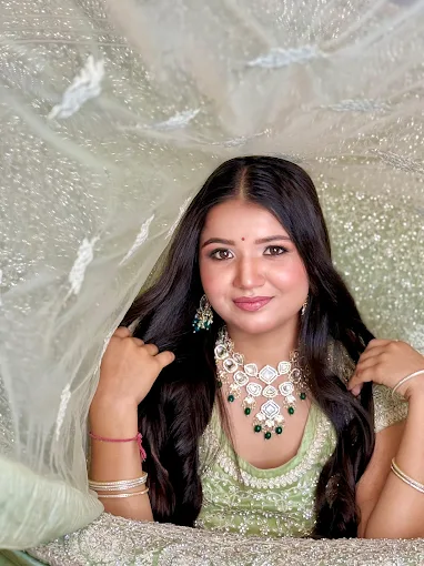 VLCC School of Beauty Institute in Bagowal Mukerian makeup