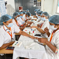 VLCC School of Beauty Institute in Dwarka Nashiknail course