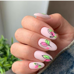 VLCC School of Beauty Institute nail course