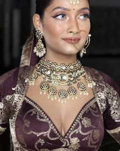 Vishal Mok Salon Academy makeup course