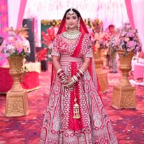 Zoog Studio Tarn Taran makeupp