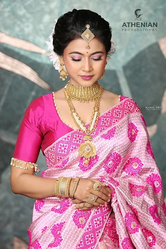 atheniansalonacademynagaonmakeupcourse