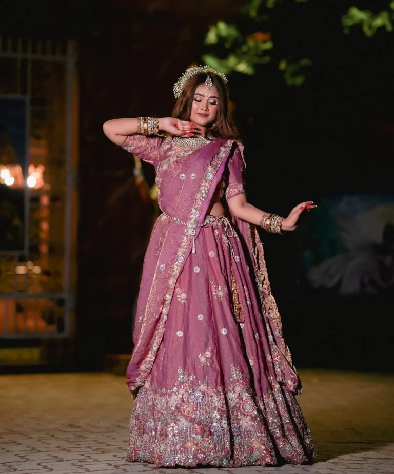 himanshisharmasmakeupstudioacademydibrugarhmakeupcourse 768x925